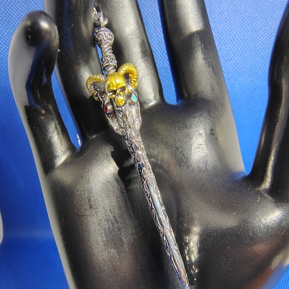 Domineering Angel Sword Necklace - Picture 7 of 7